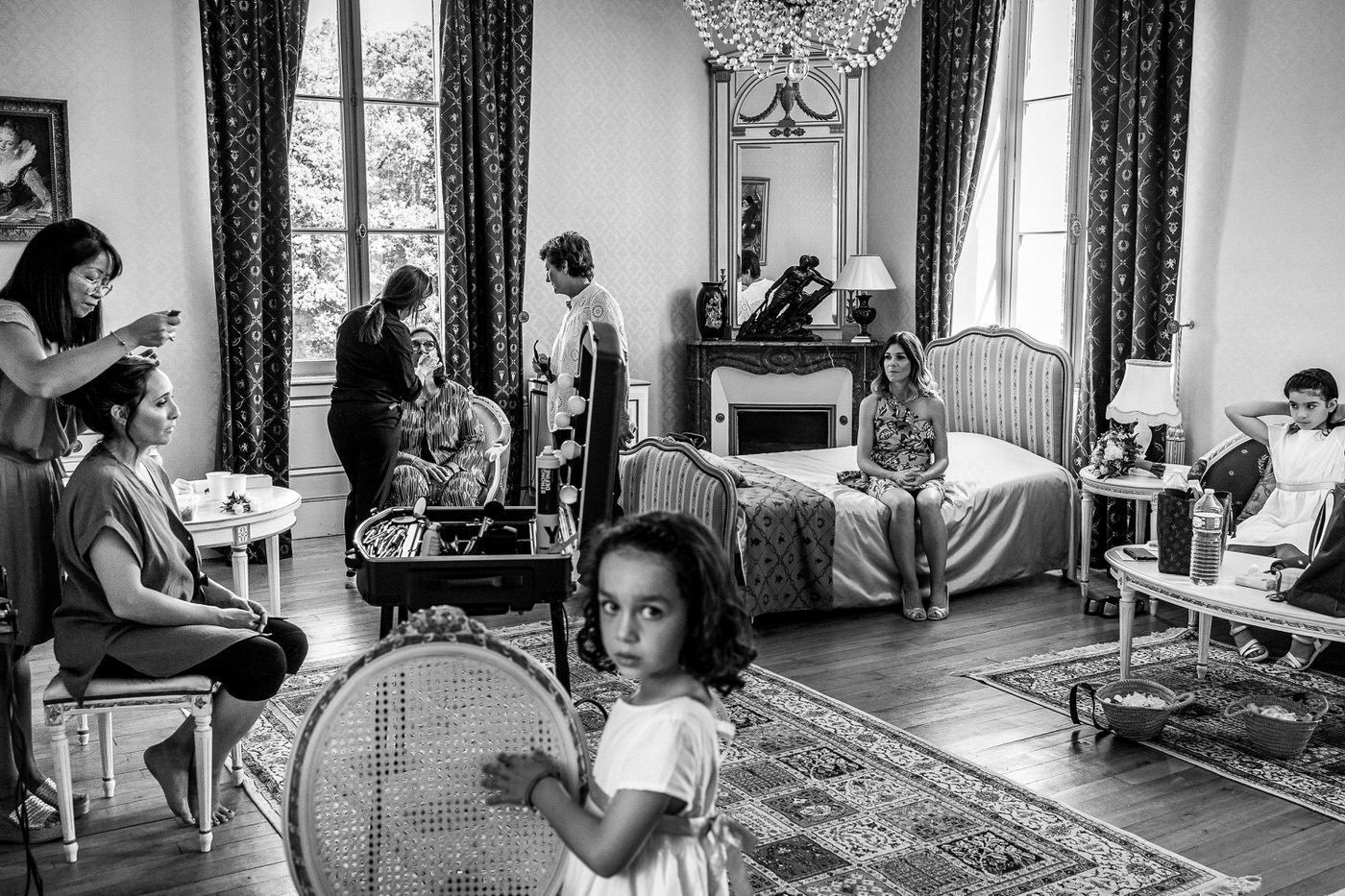 détails de la mariée - reportage photo de mariage ile de france - chaussures de la mariée - photos préparatifs de mariage - photographe mariage seine et marne - photographe fontainebleau - lucie atlan photographe